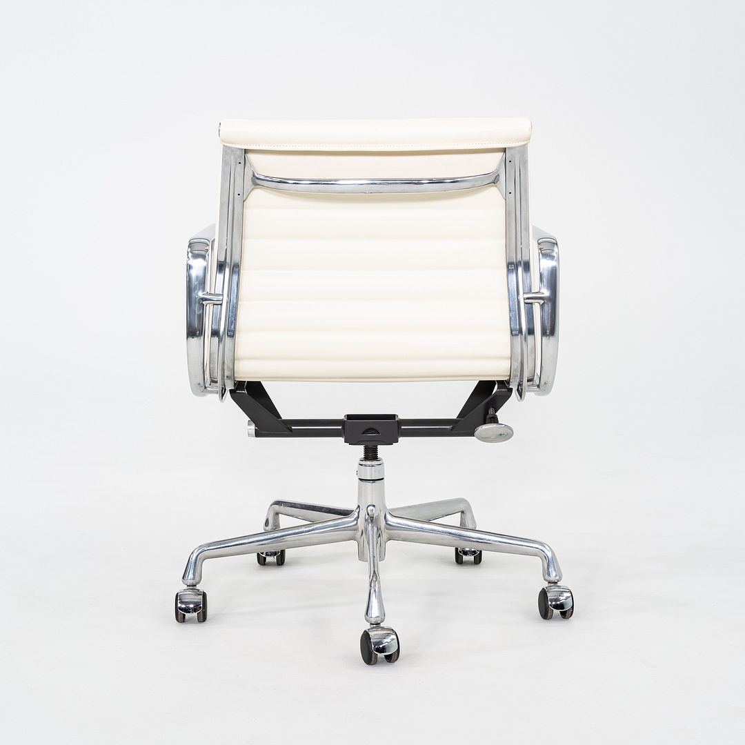 2008 Herman Miller Eames Aluminum Management Desk Chair in Cream Leather 4x Available