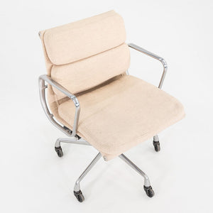 1990 Herman Miller Eames Aluminum Soft Pad Management Desk Chair in Tan Hopsack Fabric 6x Available