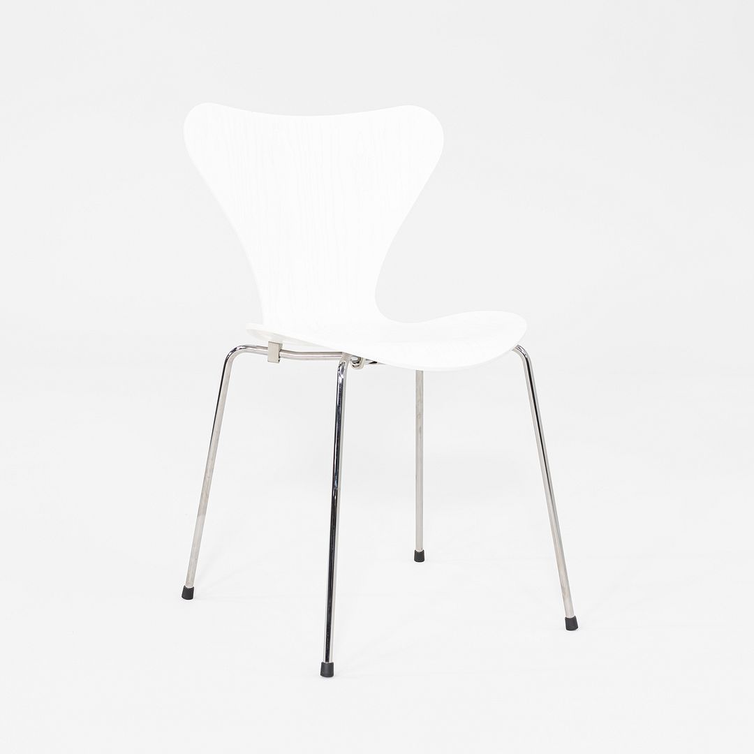 2020s Arne Jacobsen for Fritz Hansen Series 7 Chair Painted Ash w/ Chrome Base