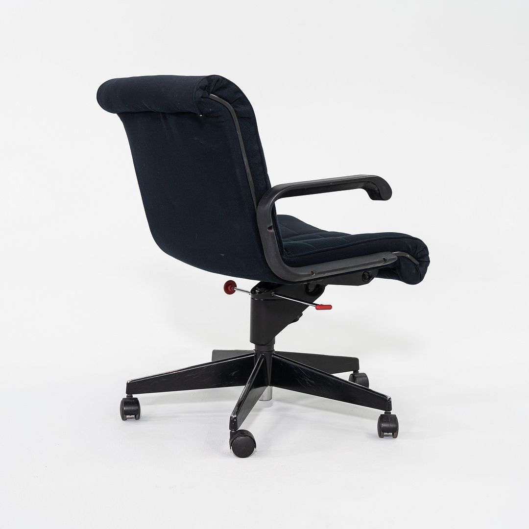 C. 2000s Richard Sapper for Knoll Management Desk Chair Black w/ Pneumatic Lift