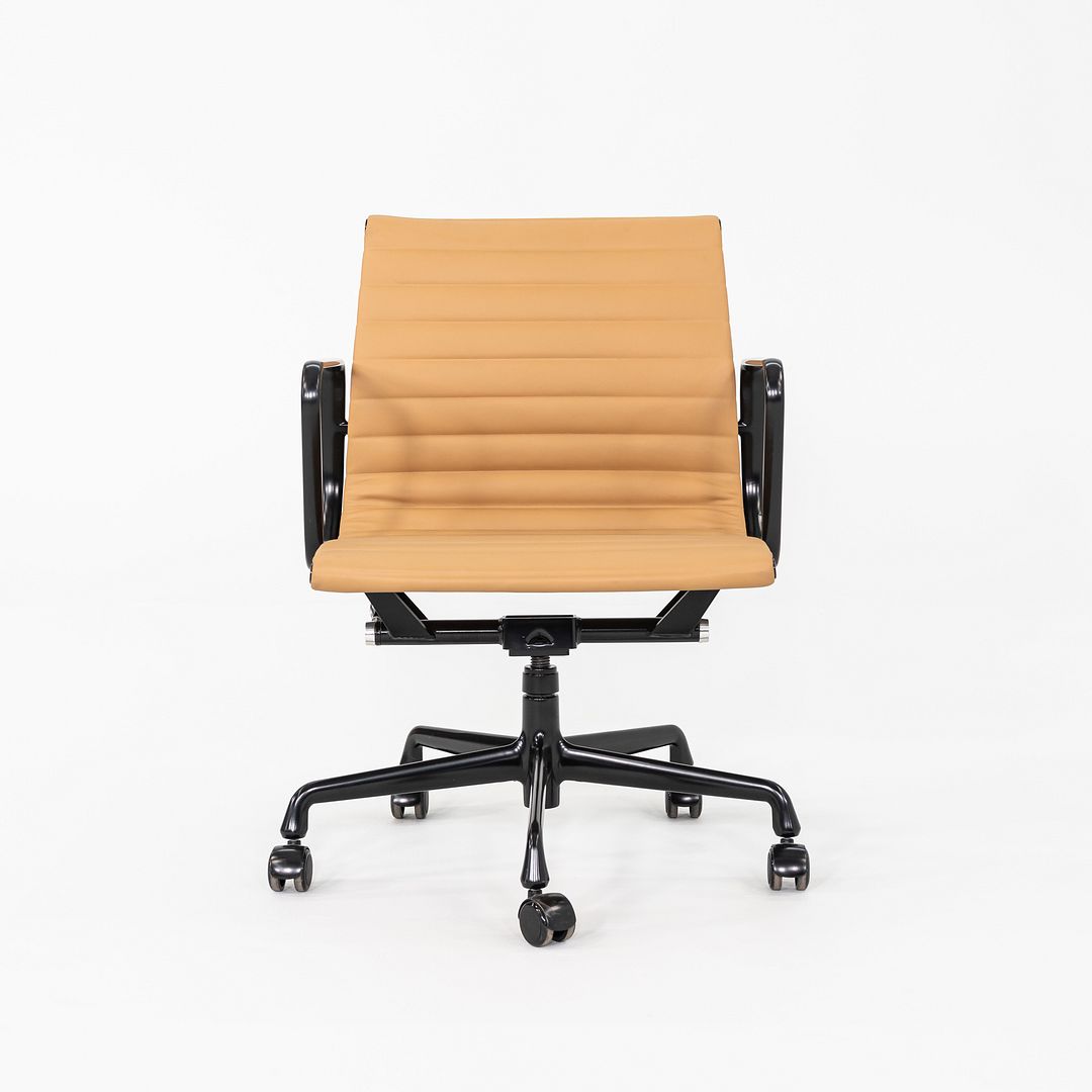 2022 Herman Miller Eames Aluminum Group Management Desk Chair in Tan, 4x Avail