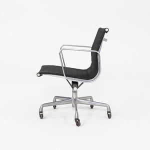 1992 Herman Miller Eames Aluminum Group Management Desk Chair in Black Fabric