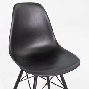 2018 Set of Four Herman Miller Eames DSW Dining Side Chairs in Black Plastic