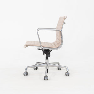 2020s Herman Miller Eames Aluminum Group Management Desk Chair in Beige Leather