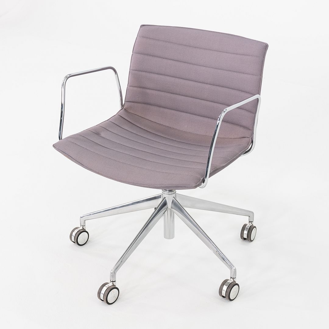 C. 2020 Lievore Altherr Molina for Arper Catifa Desk Chairs with Arms in Purple