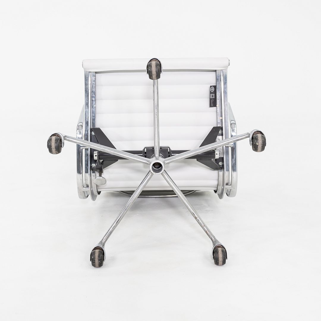 2010s Herman Miller Eames Aluminum Group Management Desk Chair in Grey Naugahyde
