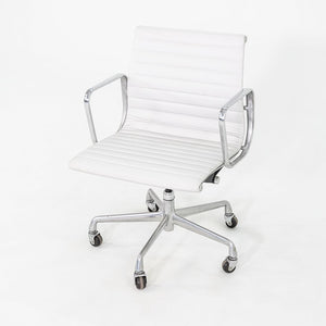2010s Herman Miller Eames Aluminum Group Management Desk Chair in Grey Naugahyde