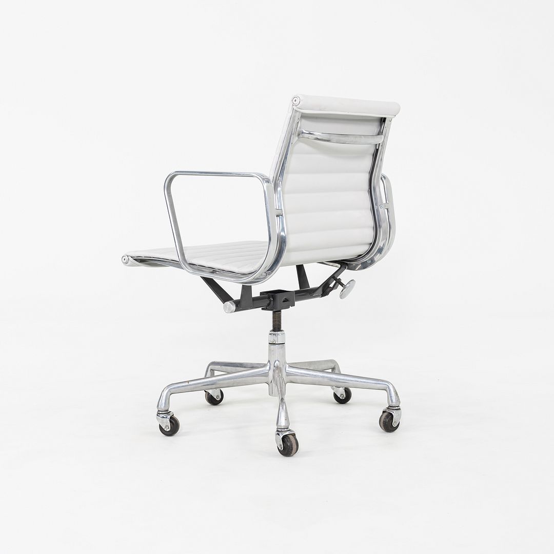2010s Herman Miller Eames Aluminum Group Management Desk Chair in Grey Naugahyde