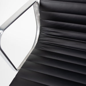 2010s Herman Miller Eames Aluminum Group Management Desk Chair Black Leather 6x Available