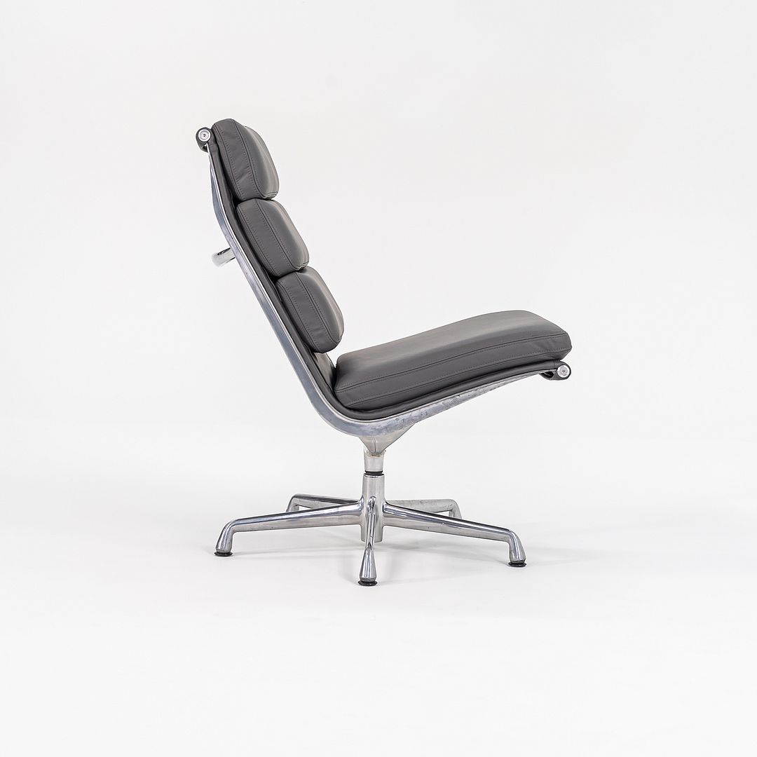 1990s Eames Soft Pad Lounge Chair and Ottoman, Models EA214 and EA223 by Charles and Ray Eames for Herman Miller in MINT Grey Leather