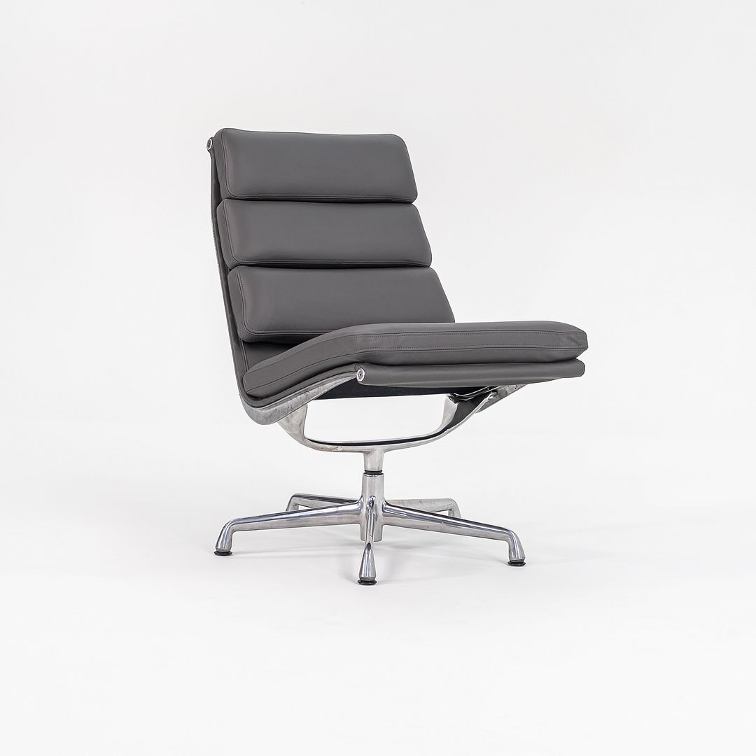 1990s Eames Soft Pad Lounge Chair and Ottoman, Models EA214 and EA223 by Charles and Ray Eames for Herman Miller in MINT Grey Leather