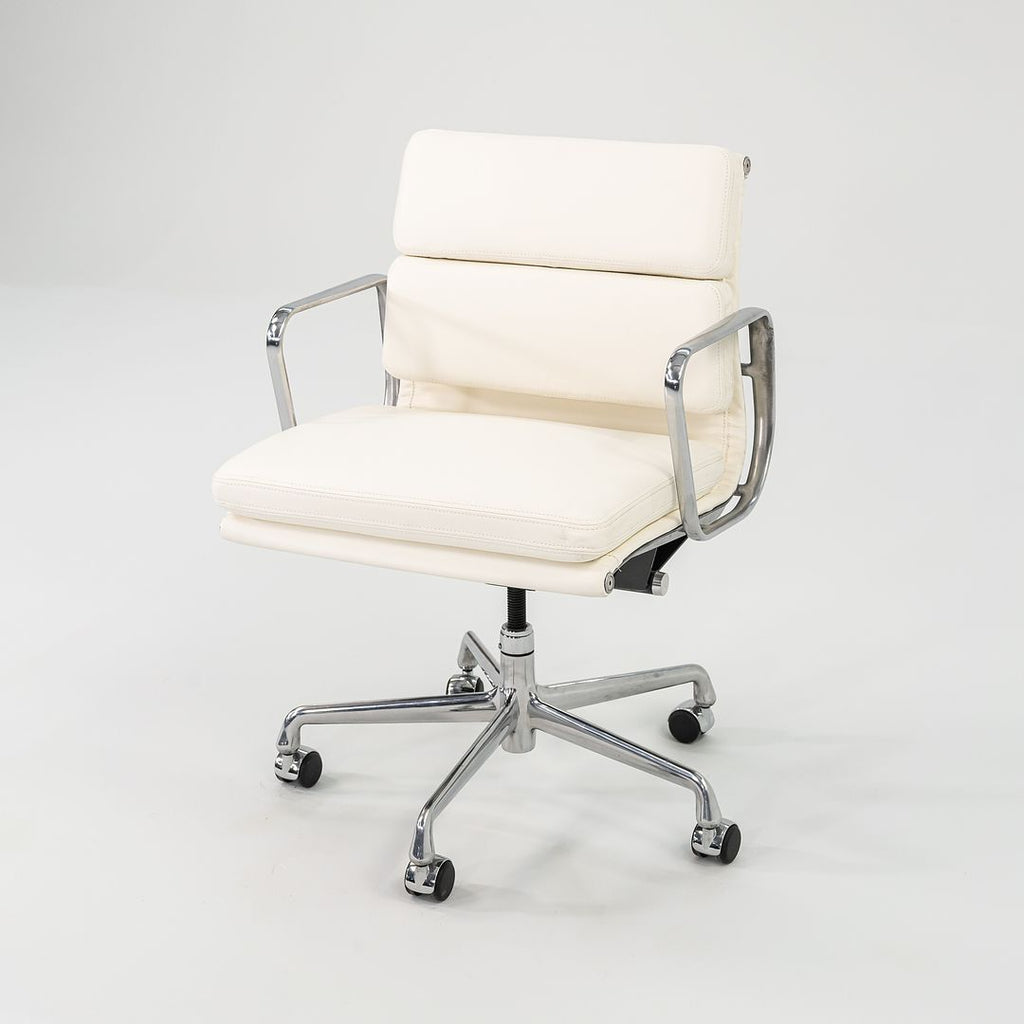 SOLD 2010s Eames Aluminum Group Soft Pad Management Desk Chair, EA435 by Ray and Charles Eames for Herman Miller in White Leather
