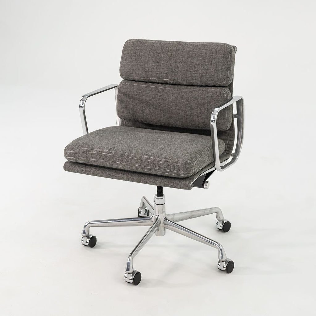 SOLD 2010s Soft Pad Management Chair, EA435 by Ray and Charles Eames for Herman Miller in Grey Fabric 1x Available
