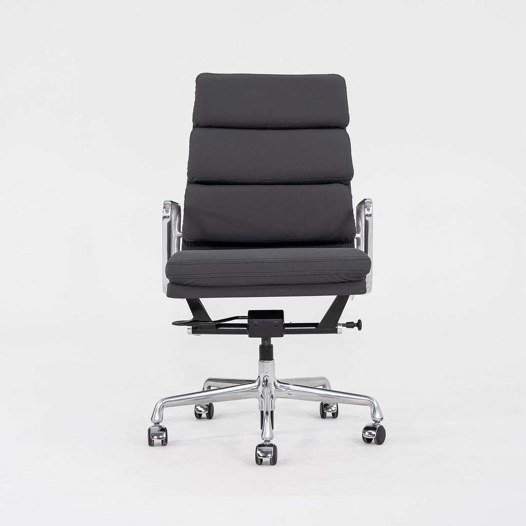 2010s Herman Miller Eames Soft Pad Executive Desk Chair Grey Vinyl Upholstery