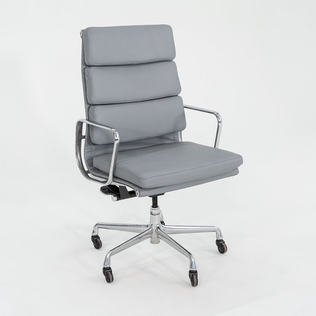 2020s Herman Miller Eames Soft Pad Executive Desk Chair in Light Grey Leather