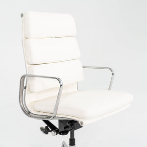 2010s Herman Miller Eames Soft Pad Executive Desk Chair Ivory Leather Upholstery