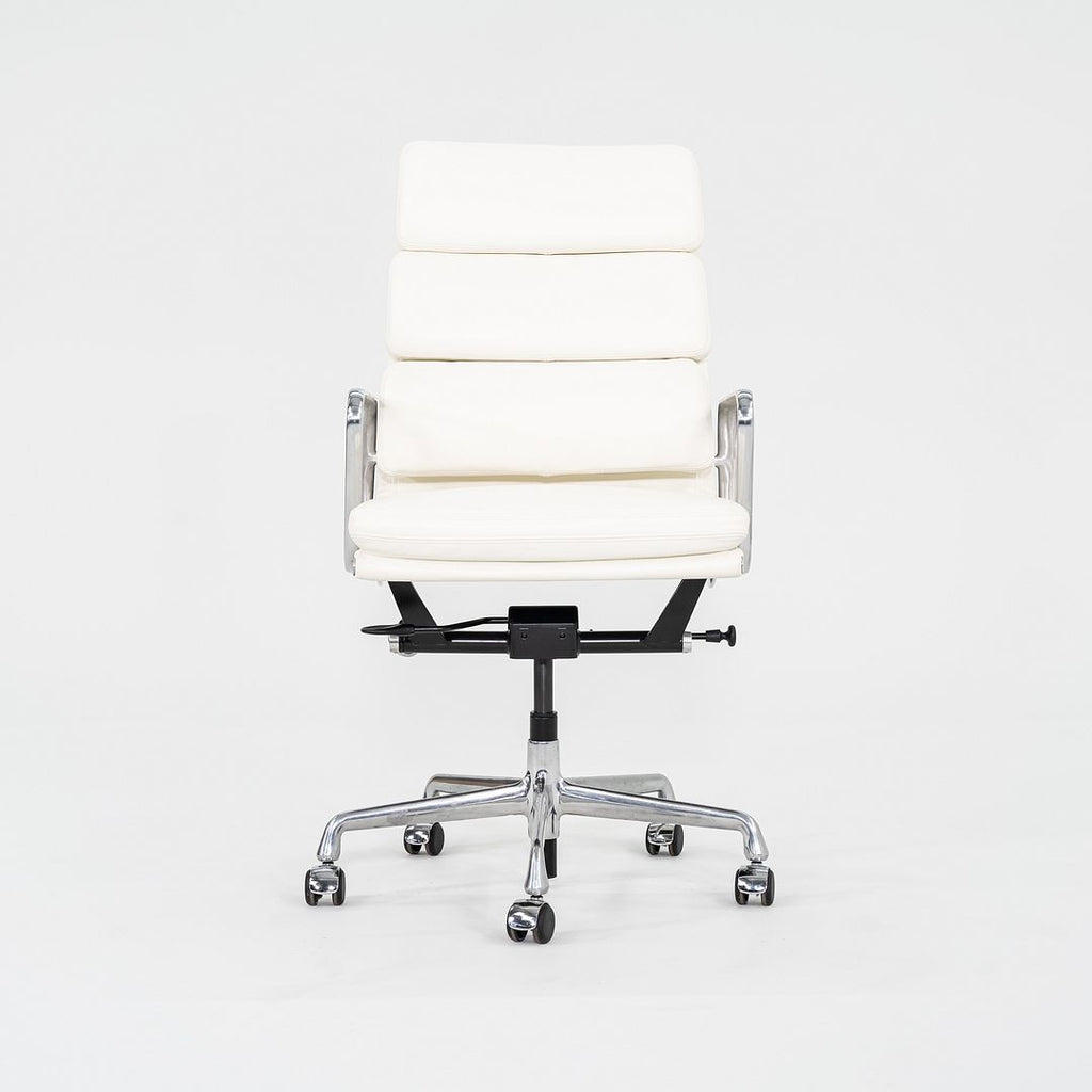 2010s Herman Miller Eames Soft Pad Executive Desk Chair Ivory Leather Upholstery
