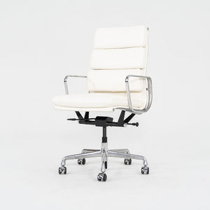 2010s Herman Miller Eames Soft Pad Executive Desk Chair Ivory Leather Upholstery