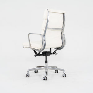 2010s Herman Miller Eames Soft Pad Executive Desk Chair Ivory Leather Upholstery