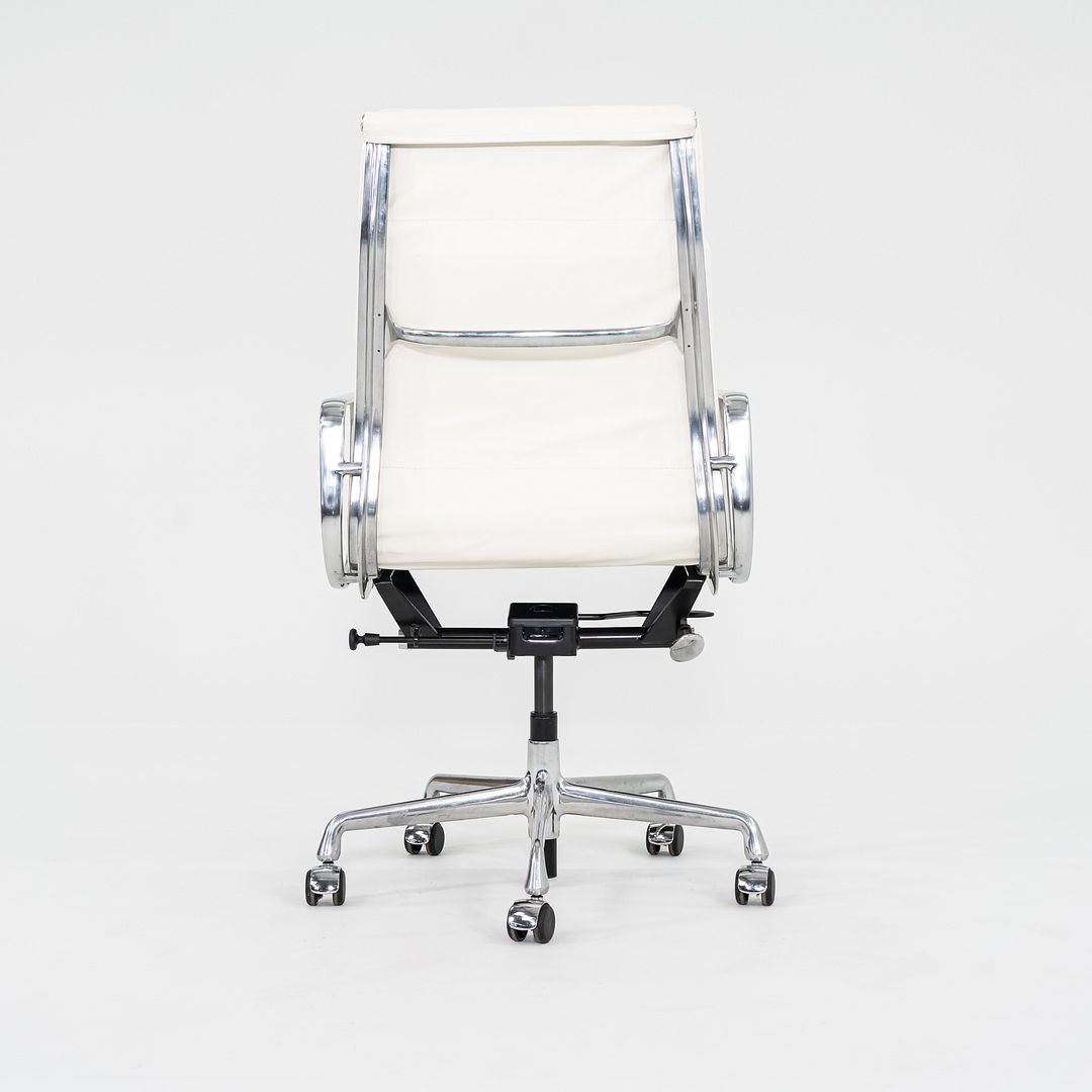 2010s Herman Miller Eames Soft Pad Executive Desk Chair Ivory Leather Upholstery
