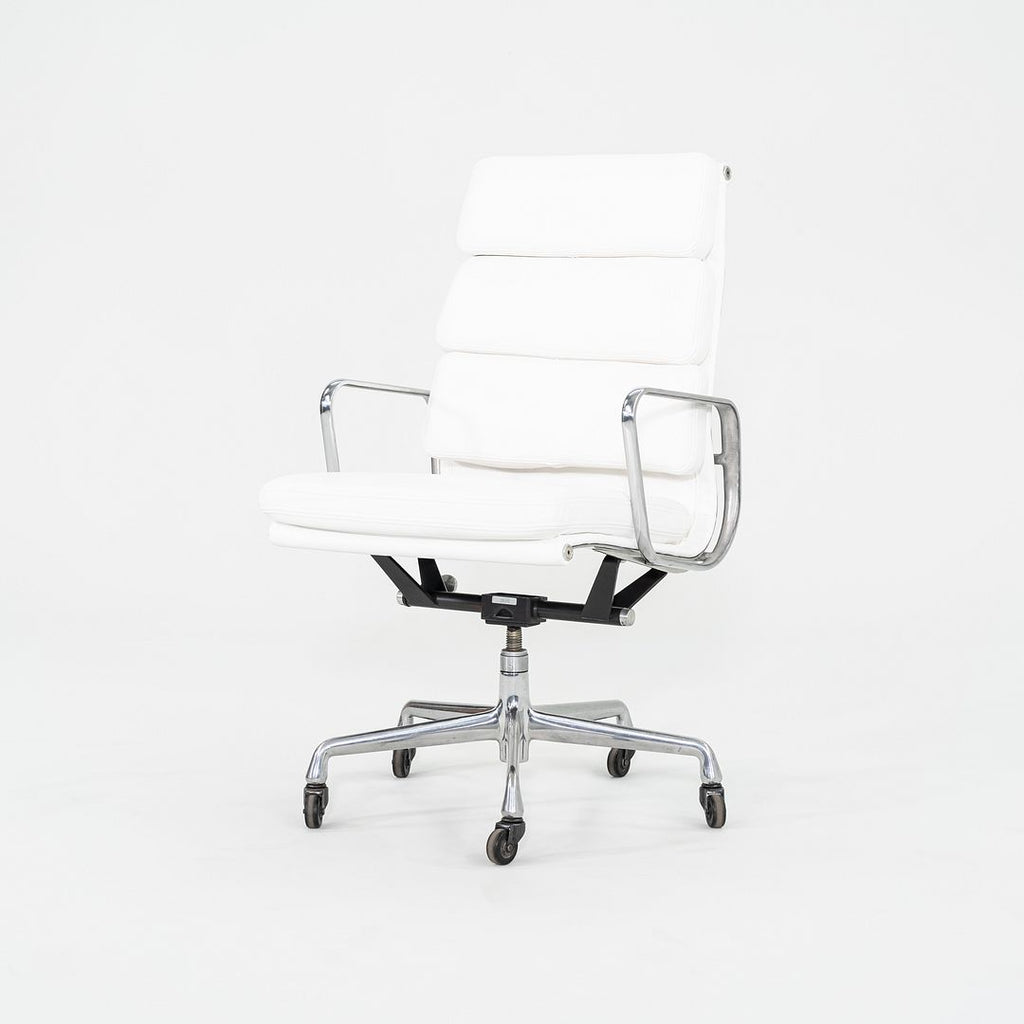 2010s Herman Miller Eames Executive Soft Pad Desk Chair White Leather Upholstery