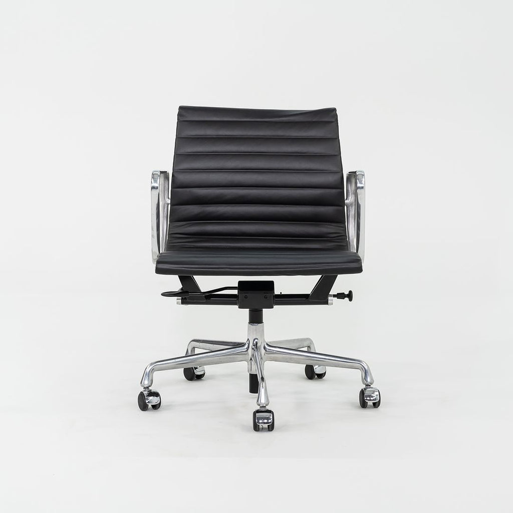 2010s Herman Miller Eames Aluminum Group Management Desk Chair in Black Leather 3x Available