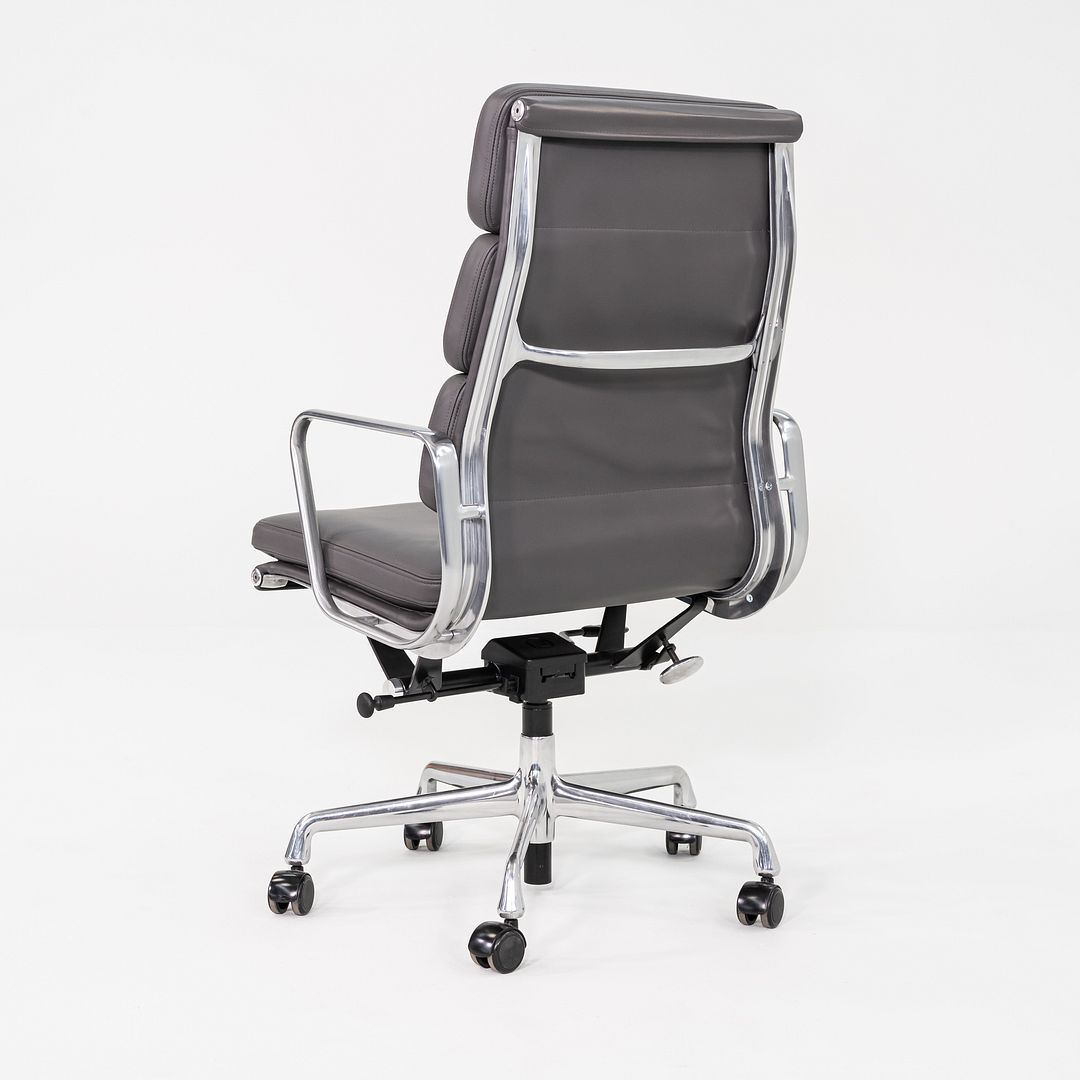 2017 Herman Miller Eames Soft Pad Executive Desk Chair Grey Leather 6x Available