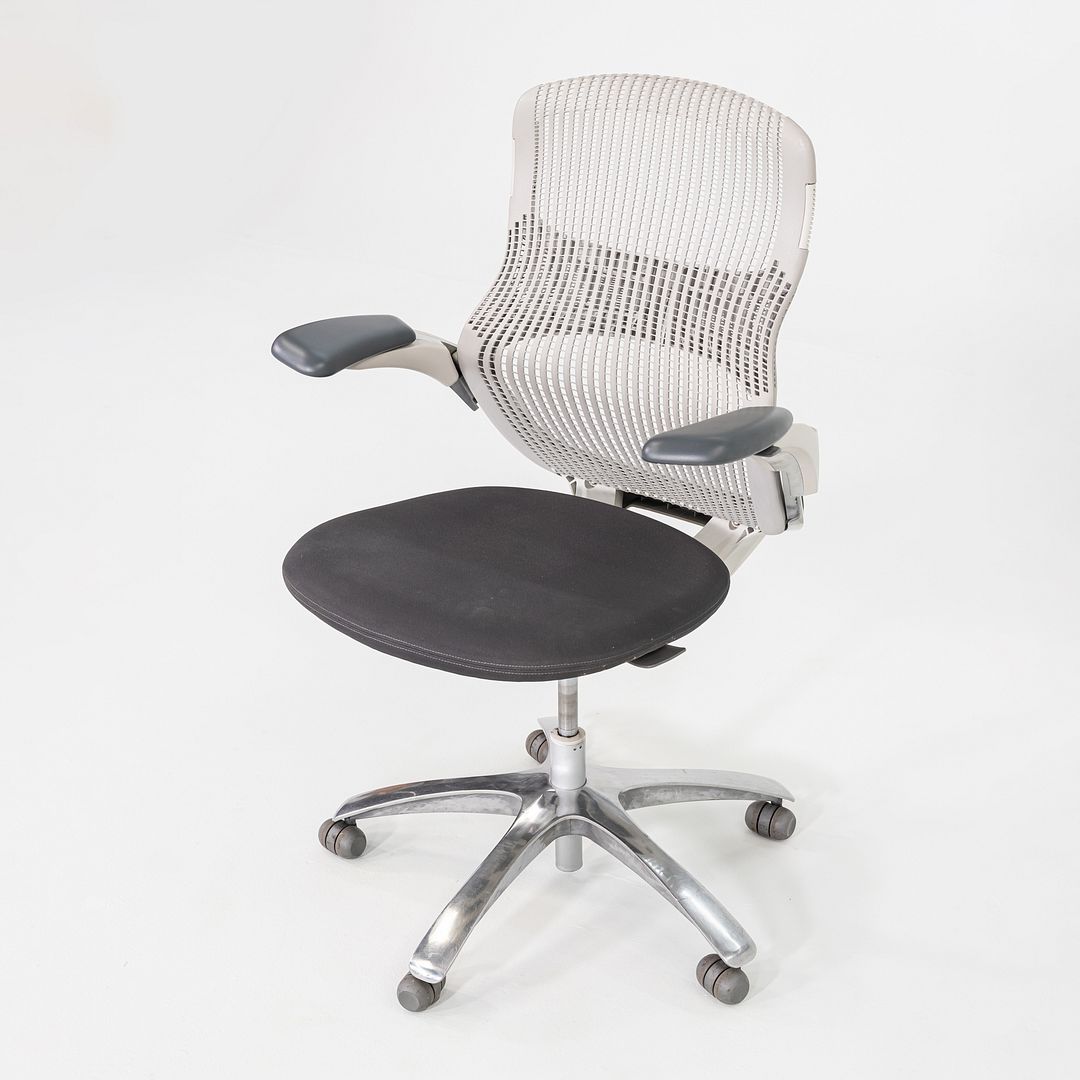 2013 Formway Design Studio for Knoll Generation Desk Chair in Grey 3x Available