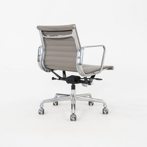 2015 Herman Miller Eames Aluminum Group Management Desk Chair in Grey Leather