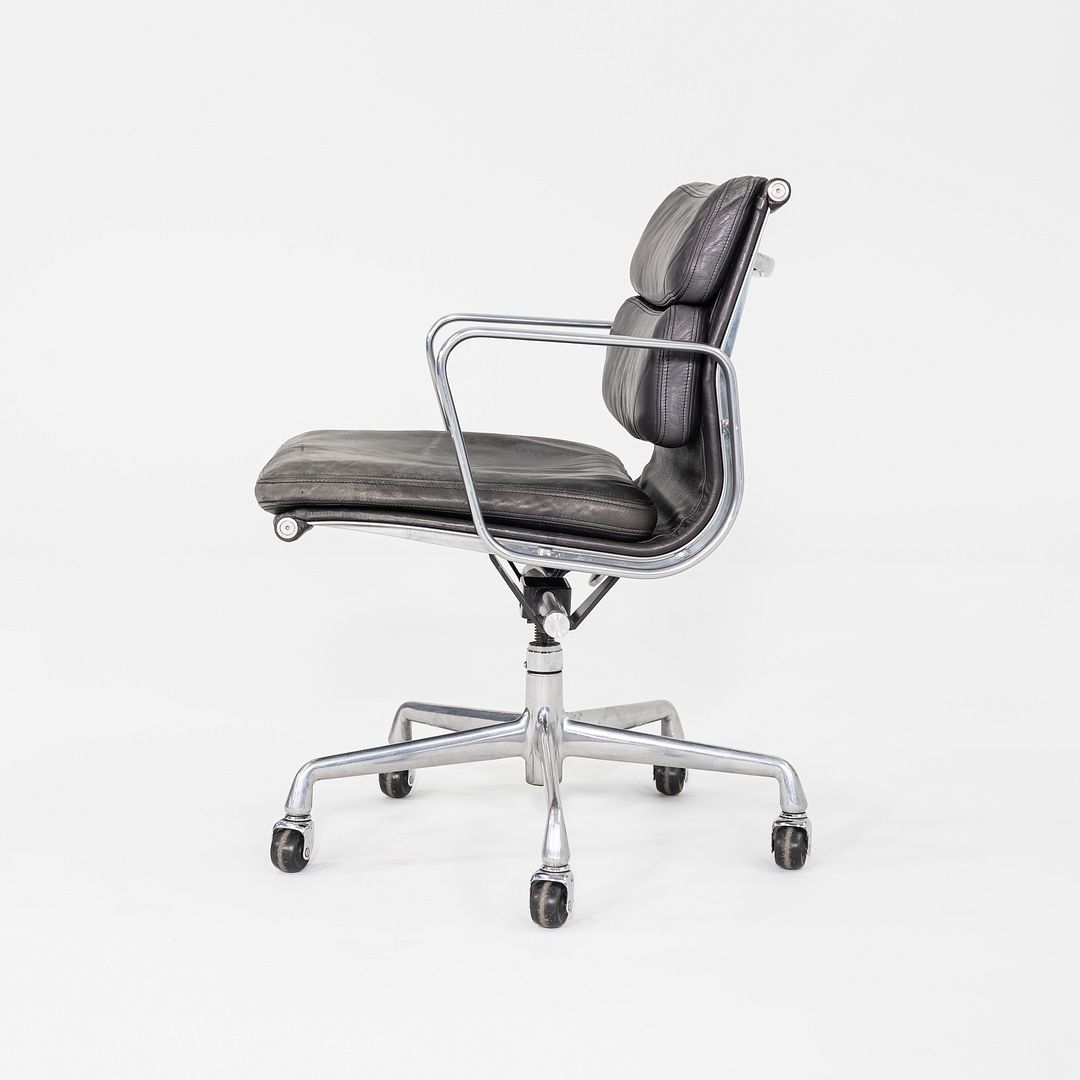 1994 Herman Miller Eames Soft Pad Management Desk Chair Black Leather Upholstery