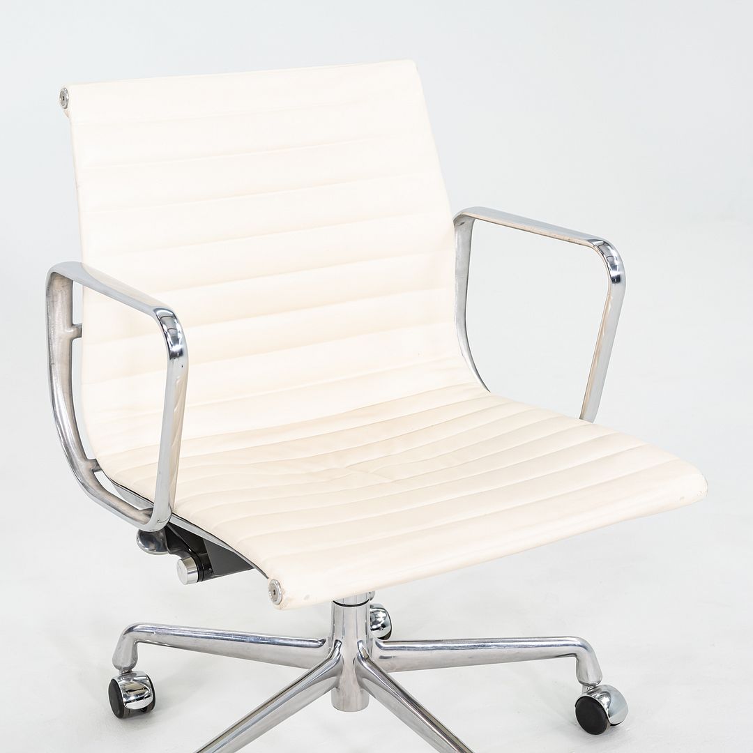 2008 Herman Miller Eames Aluminum Management Desk Chair in Cream Leather 4x Available