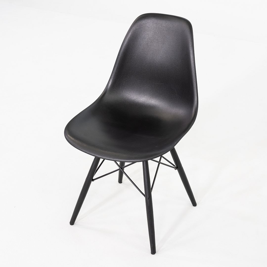 2018 Set of Four Herman Miller Eames DSW Dining Side Chairs in Black Plastic