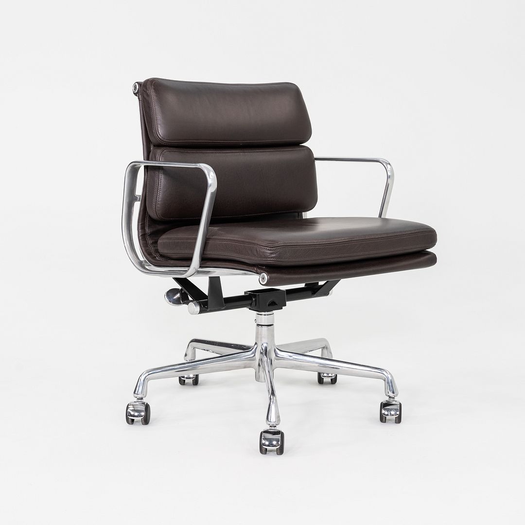 2019 Herman Miller Eames Soft Pad Management Desk Chair Brown Leather 7x Avail
