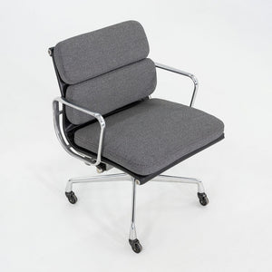 1977 Herman Miller Eames Soft Pad Aluminum Group Management Desk Chair in Grey