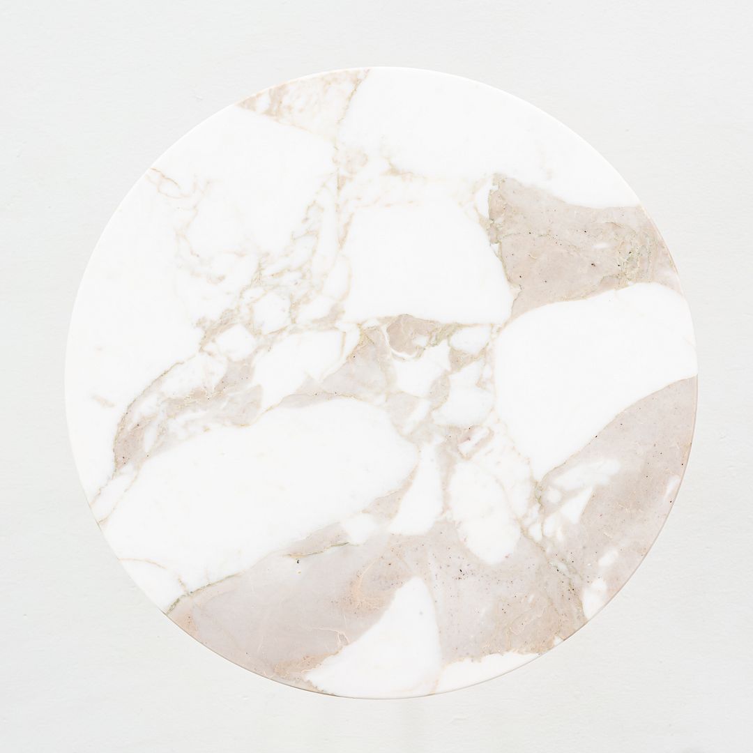 2003 Eero Saarinen for Knoll Tulip Side Table in Calacatta Gold Marble 20 inches