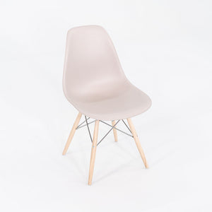 2020 Pair of Herman Miller Eames Plastic DSW Dining Shell Chairs w/ Eiffel Base