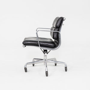 1997 Herman Miller Eames Management Soft Pad Desk Chair in Black Leather 12+ Avail