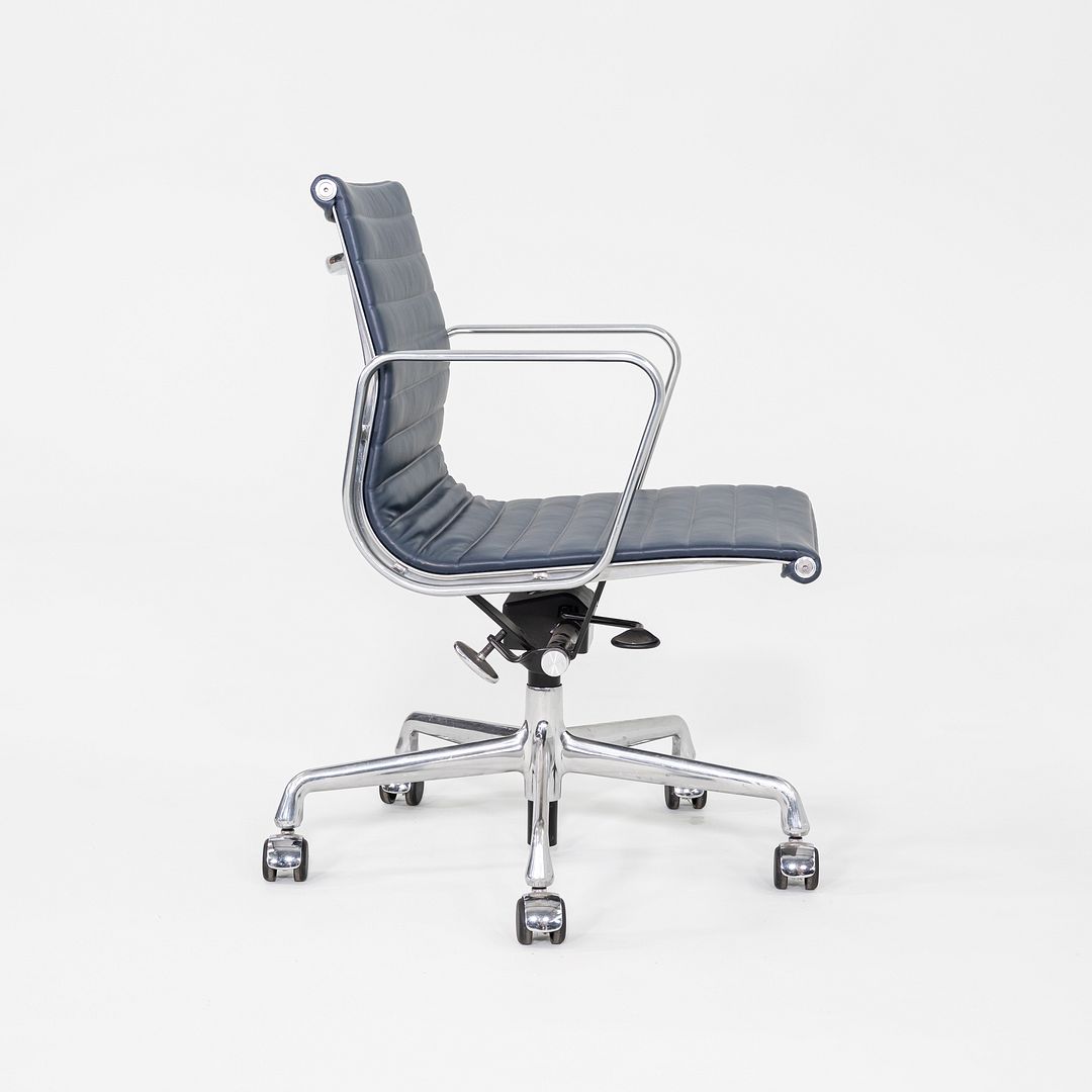 2020s Herman Miller Eames Aluminum Group Management Desk Chair in Blue Leather
