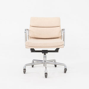 1990 Herman Miller Eames Aluminum Soft Pad Management Desk Chair in Tan Hopsack Fabric 6x Available