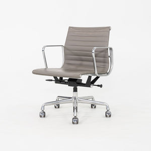 2015 Herman Miller Eames Aluminum Group Management Desk Chair in Grey Leather