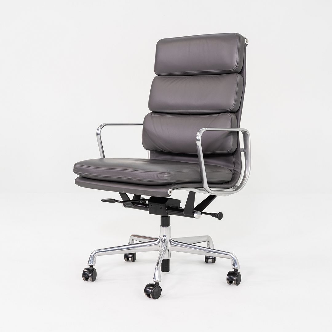2017 Herman Miller Eames Soft Pad Executive Desk Chair Grey Leather 6x Available