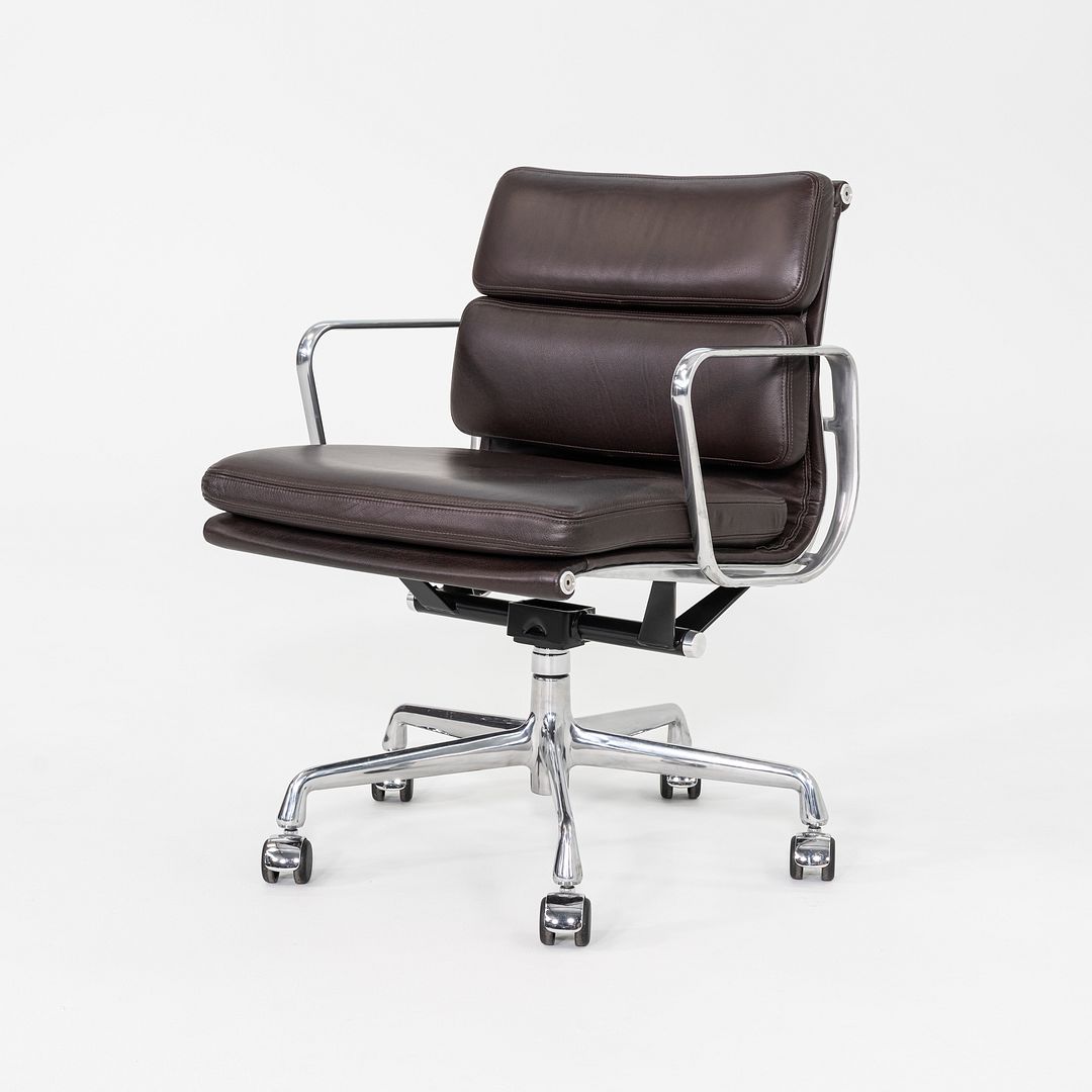 2019 Herman Miller Eames Soft Pad Management Desk Chair Brown Leather 7x Avail
