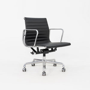C. 2020 Herman Miller Eames Aluminum Group Management Desk Chair in Black