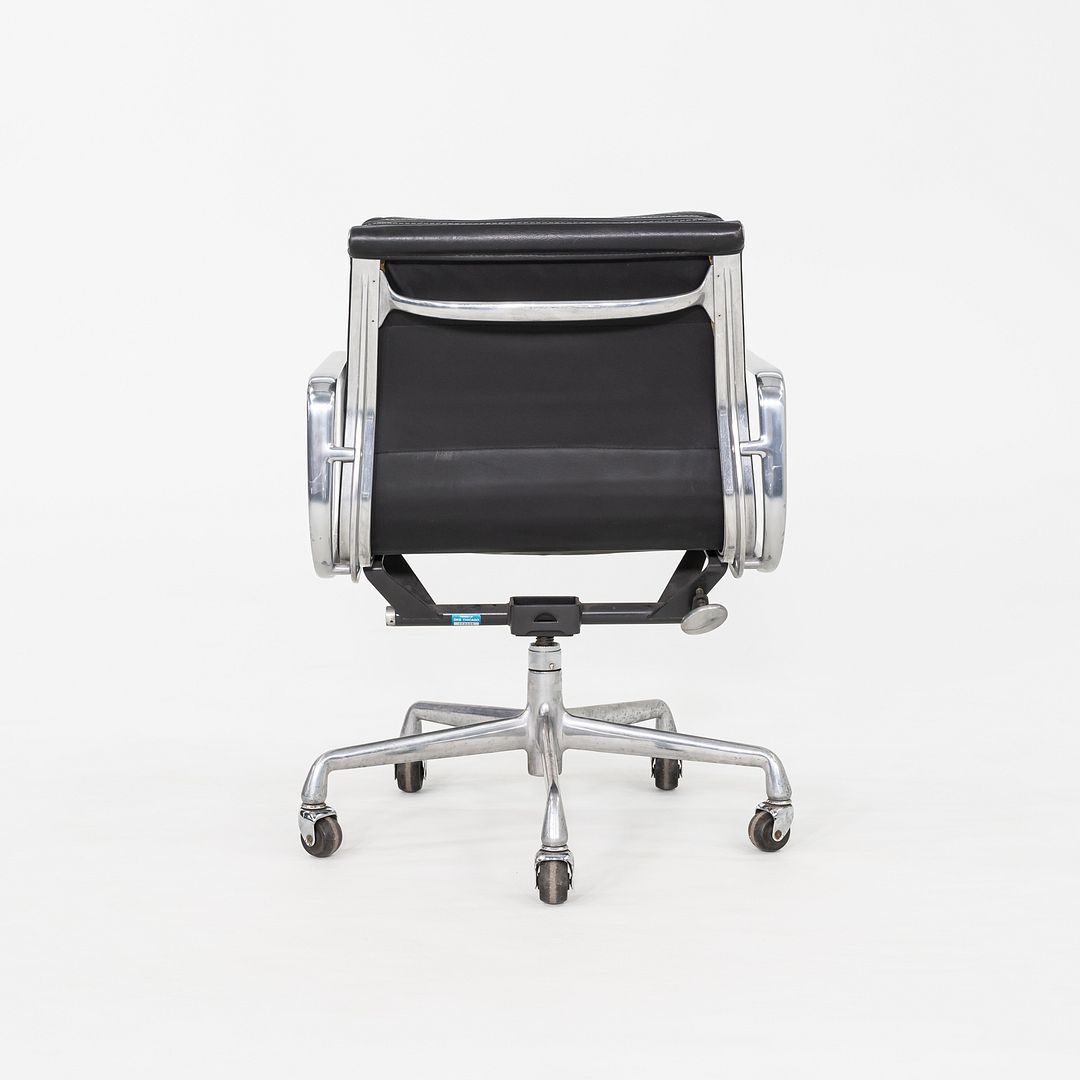 1989 Herman Miller Eames Soft Pad Management Desk Chair in Black 2x Available