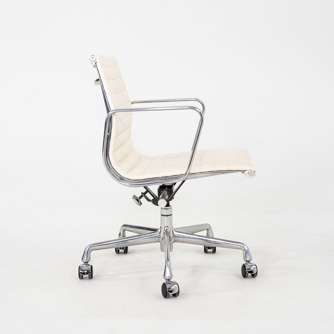 2008 Herman Miller Eames Aluminum Management Desk Chair in Cream Leather 4x Available