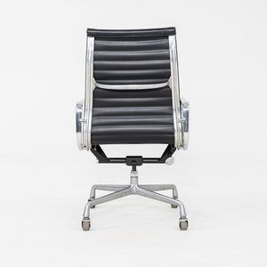 1981 Herman Miller Eames Aluminum Group Executive Desk Chair in Black Naugahyde