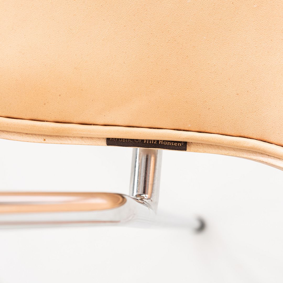 2012 Arne Jacobsen for Fritz Hansen Series 7 Dining Arm Chair Maple and Leather