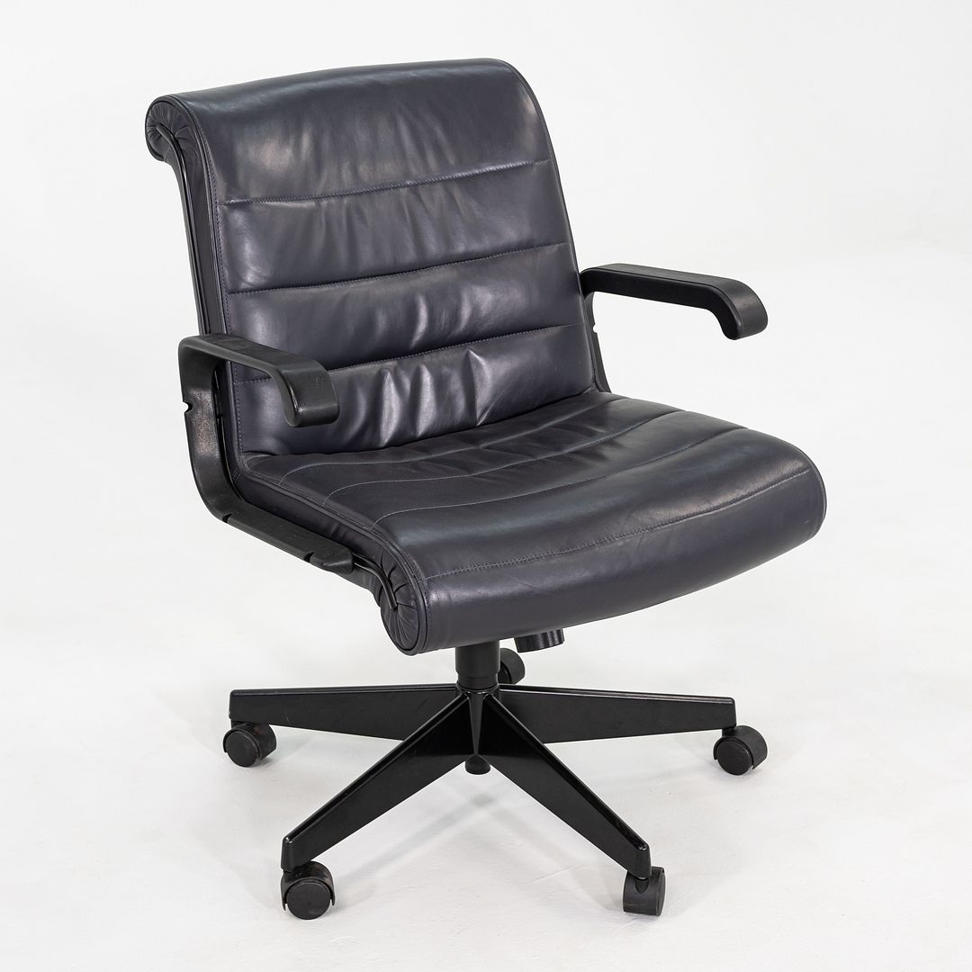 C. 2001 Richard Sapper Management Desk Chair Grey with Tilt Mechanism 12+ Avail