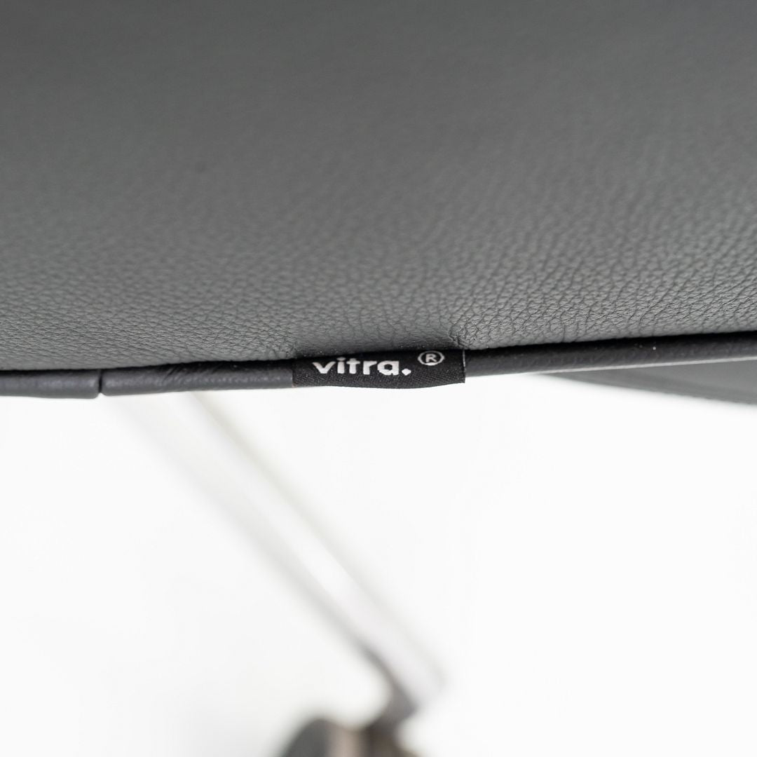 2012 Antonio Citterio for Vitra Grand Executive Chairs in Black Leather 13x Available