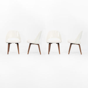 1950s Set of Four Executive Side Chairs with Fiberglass Back and Wood Legs, Model 72C, by Eero Saarinen for Knoll with New White Fabric